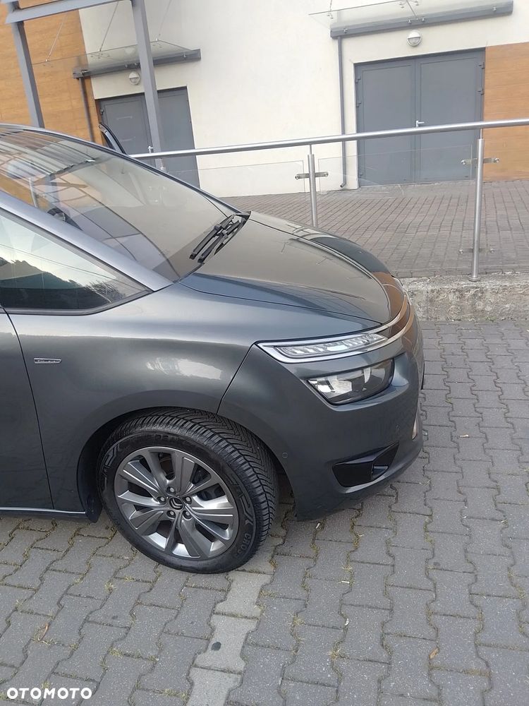 Citroën C4 Picasso e-HDi 115 Exclusive - 19