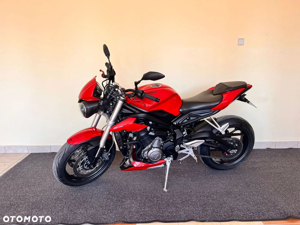 Triumph Street Triple - 6