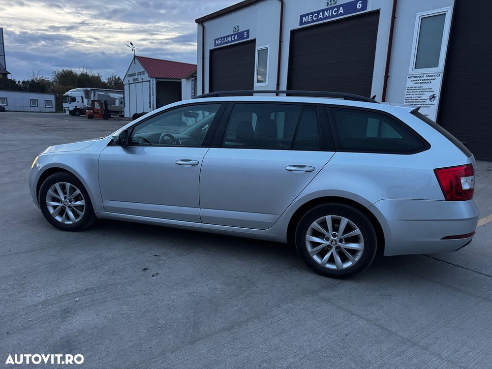 Skoda Octavia - 7