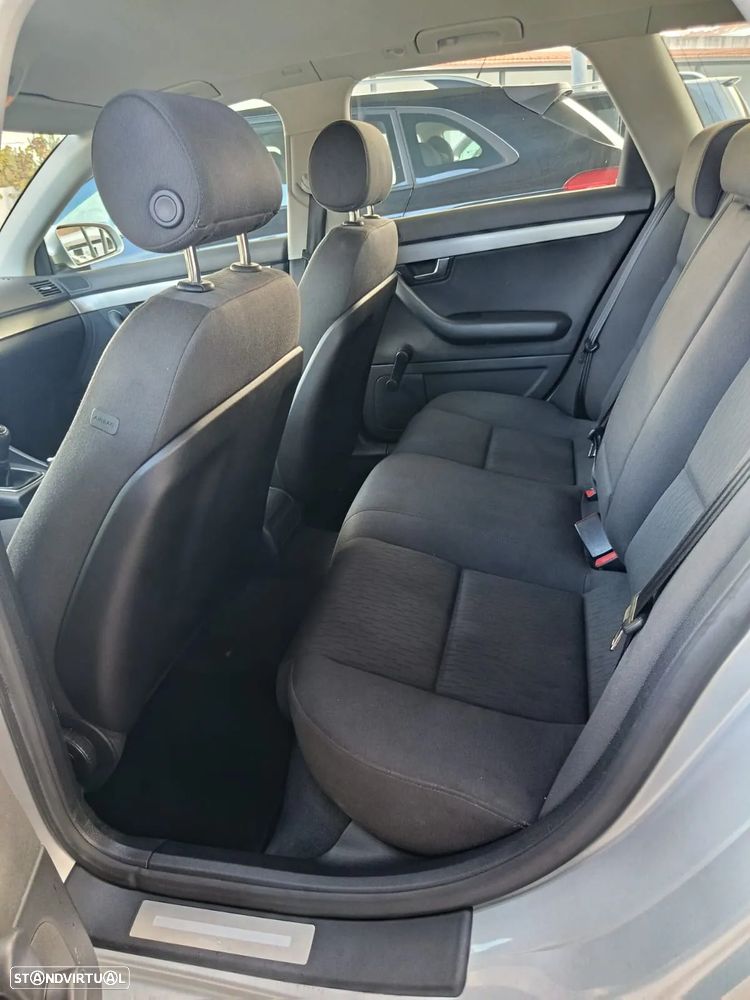 Audi A4 Avant 1.8 T - 8