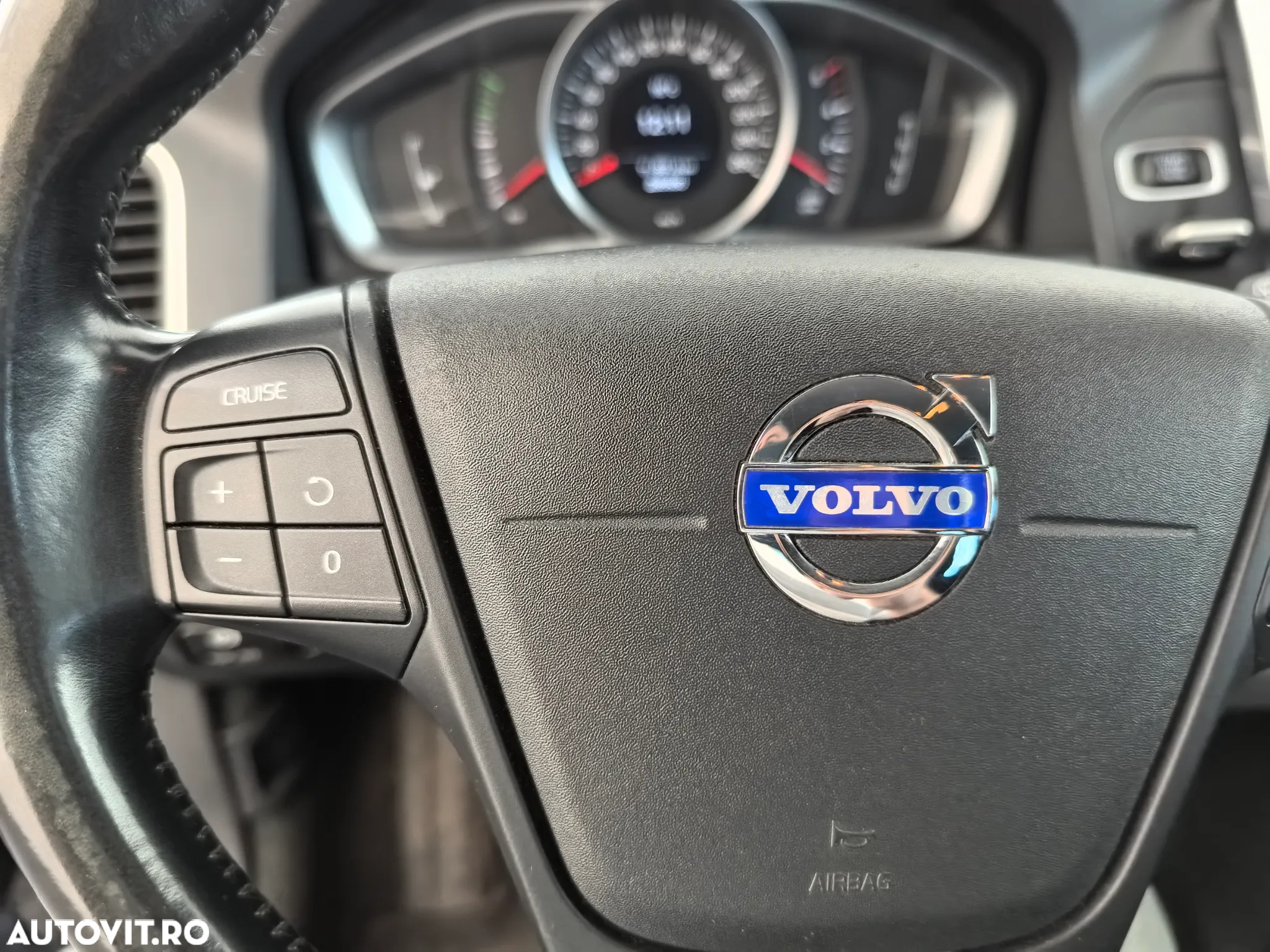 Volvo XC 60 D4 VEA Start-Stop Momentum - 10
