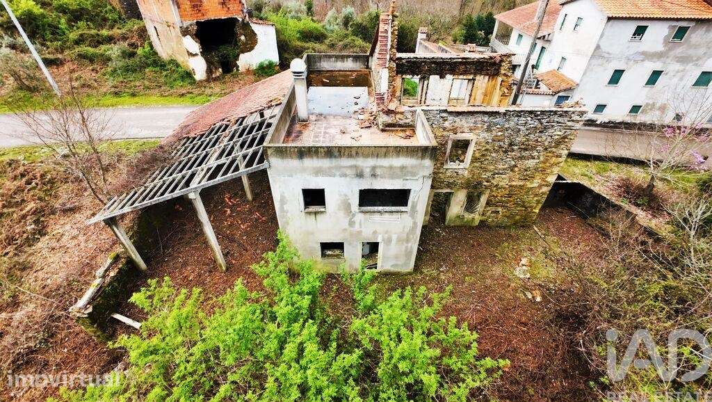 Casa / Villa em Castanheira de Pêra e Coentral de 172 m2 - Grande imagem: 3/35