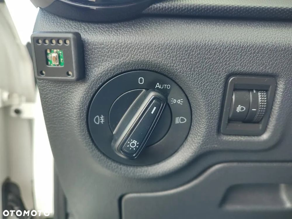 Skoda Fabia 1.0 Ambition - 18