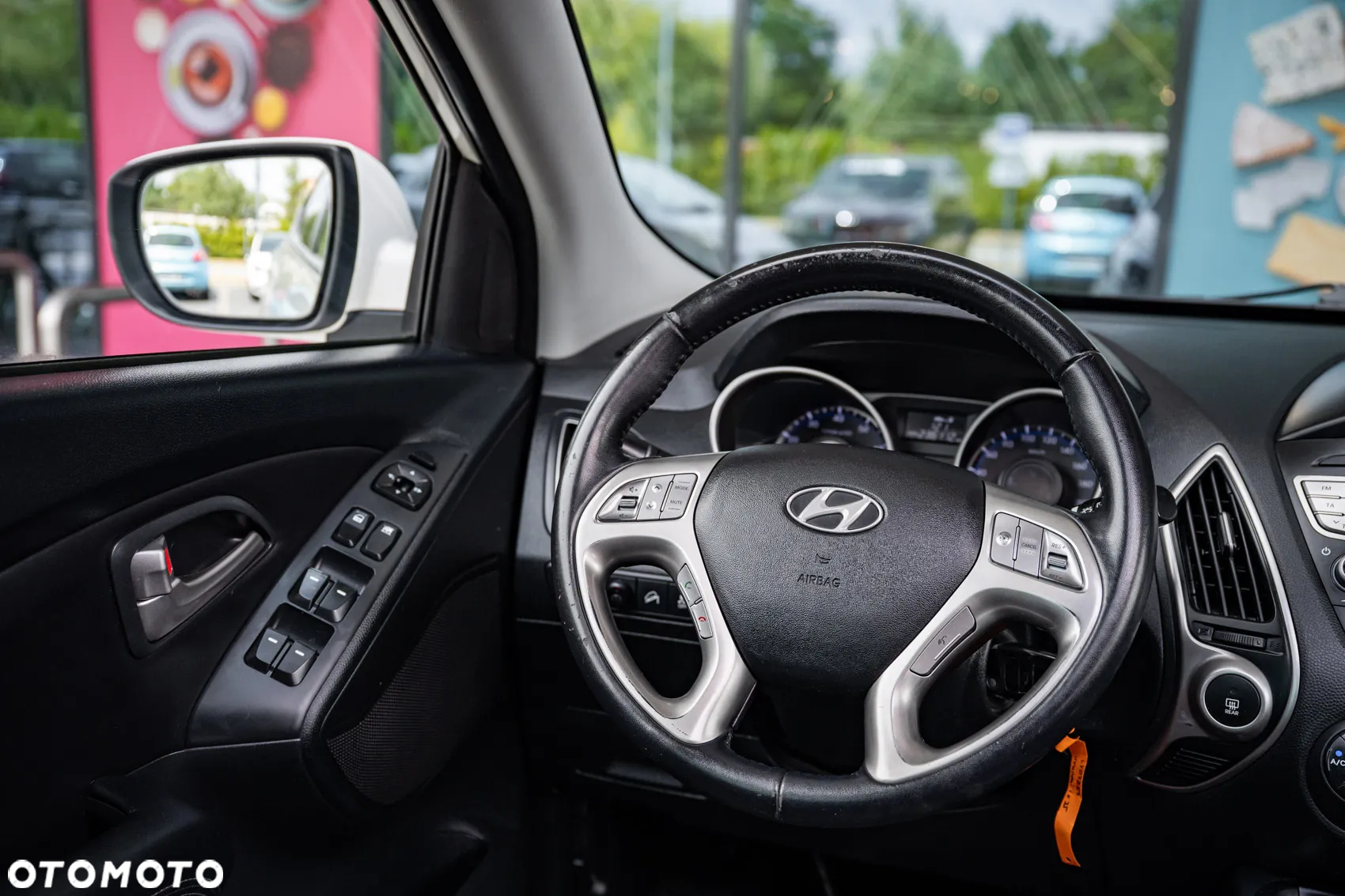 Hyundai ix35 blue 1.6 2WD Finale Gold - 16