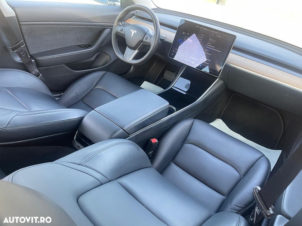 Tesla Model 3 Langstreckenbatterie Allradantrieb Dual Motor Performance - 7