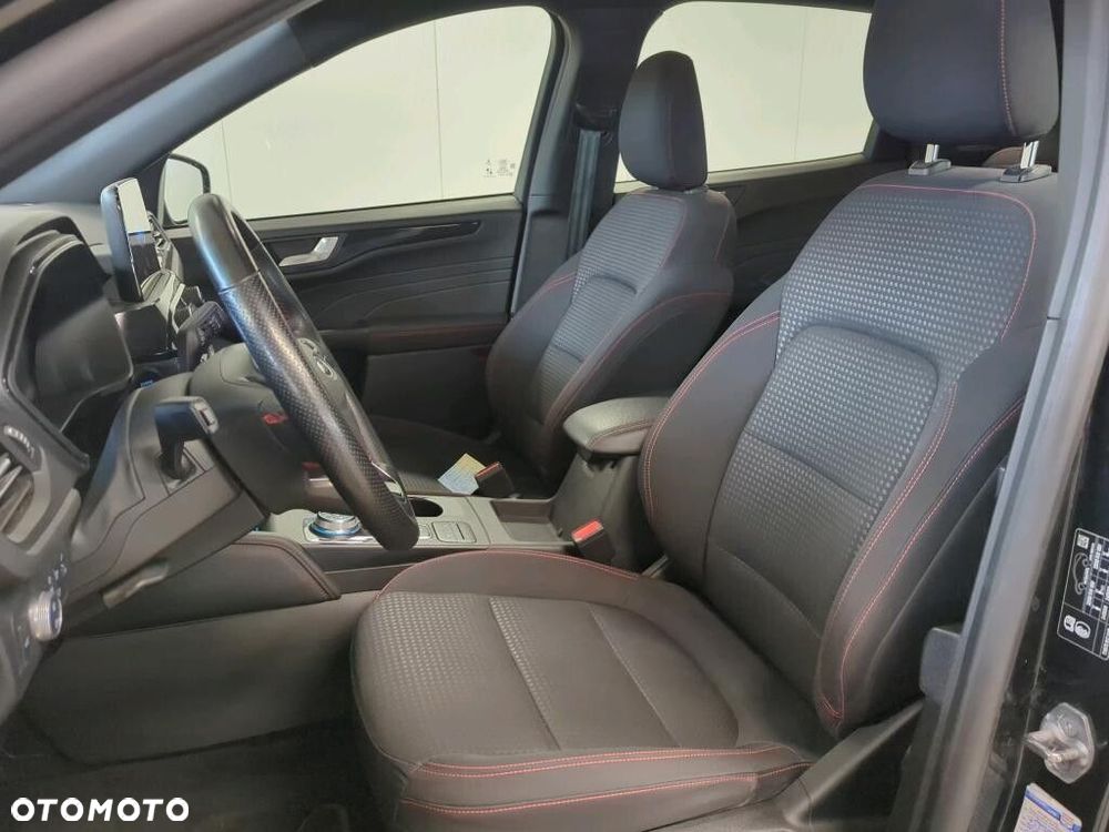 Ford Kuga - 6
