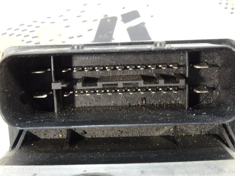 Abs Opel Astra H (A04)  00405061E1 / 10096005543 / 13246535 / Bl - 6