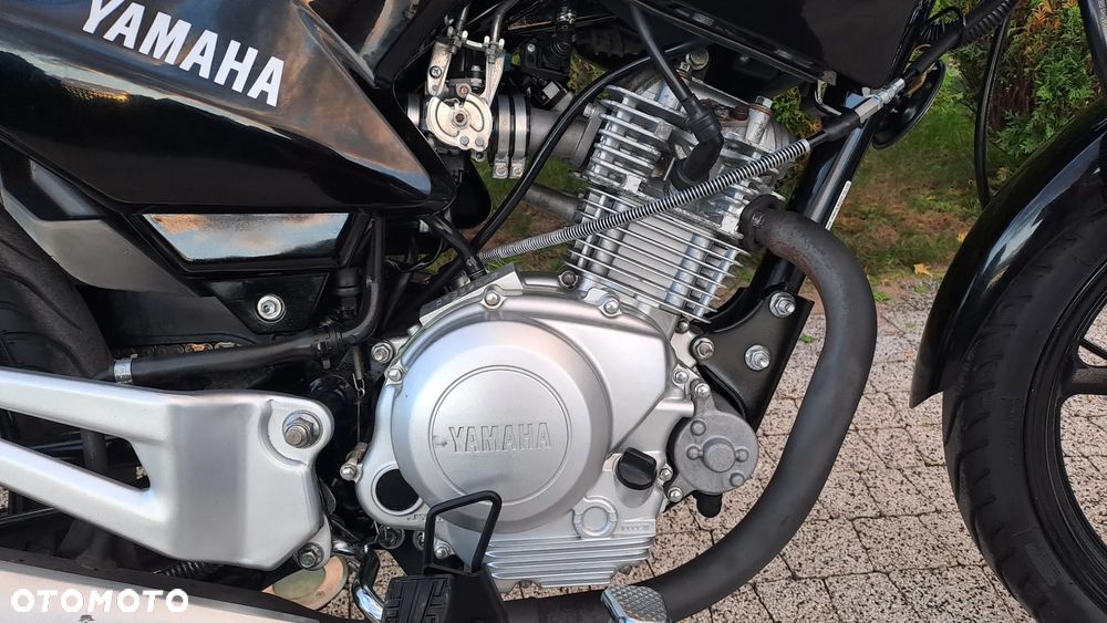 Yamaha YBR - 15