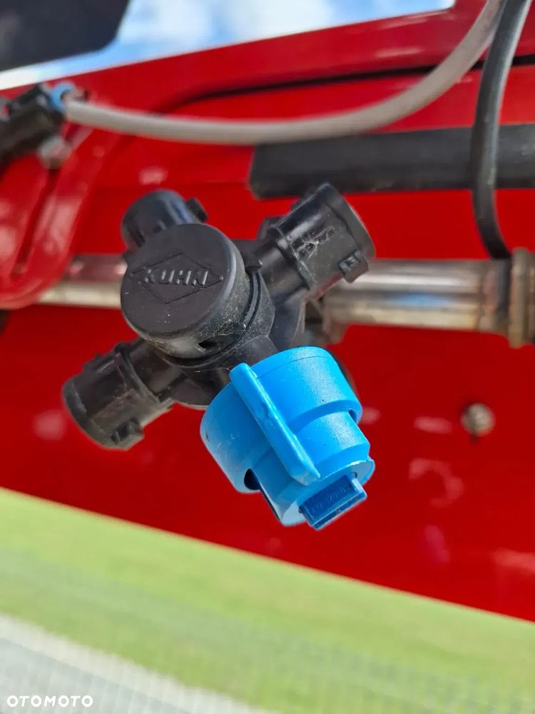 Kuhn LEXIS 3000l MES2 - 9