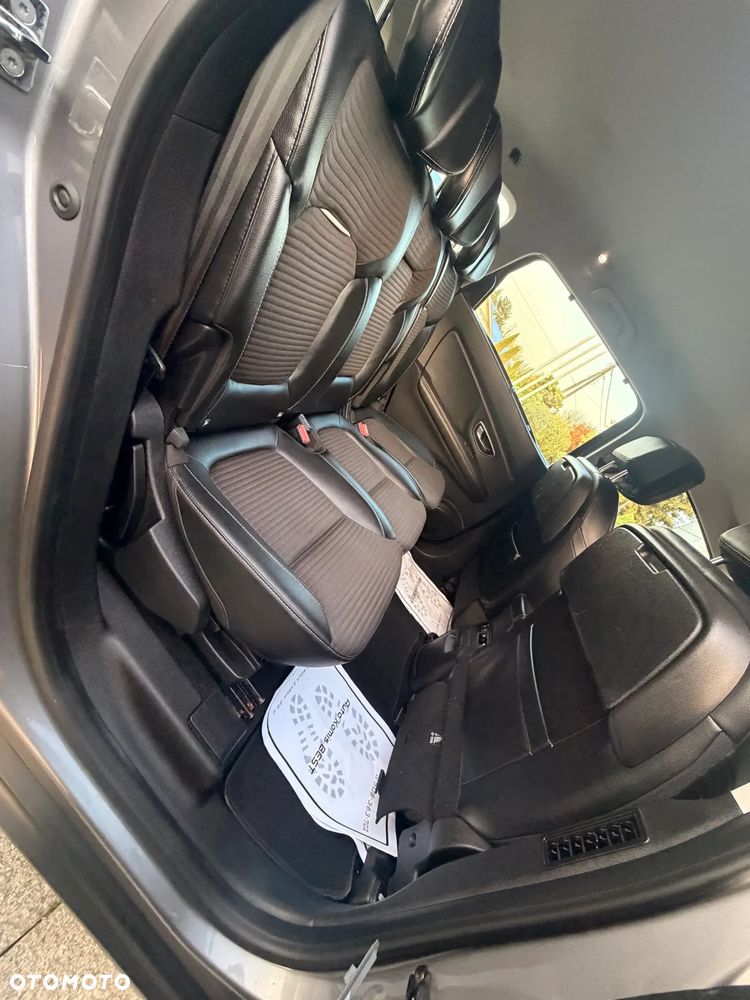 Renault Grand Scenic - 35