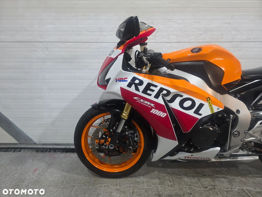 Honda CBR - 9