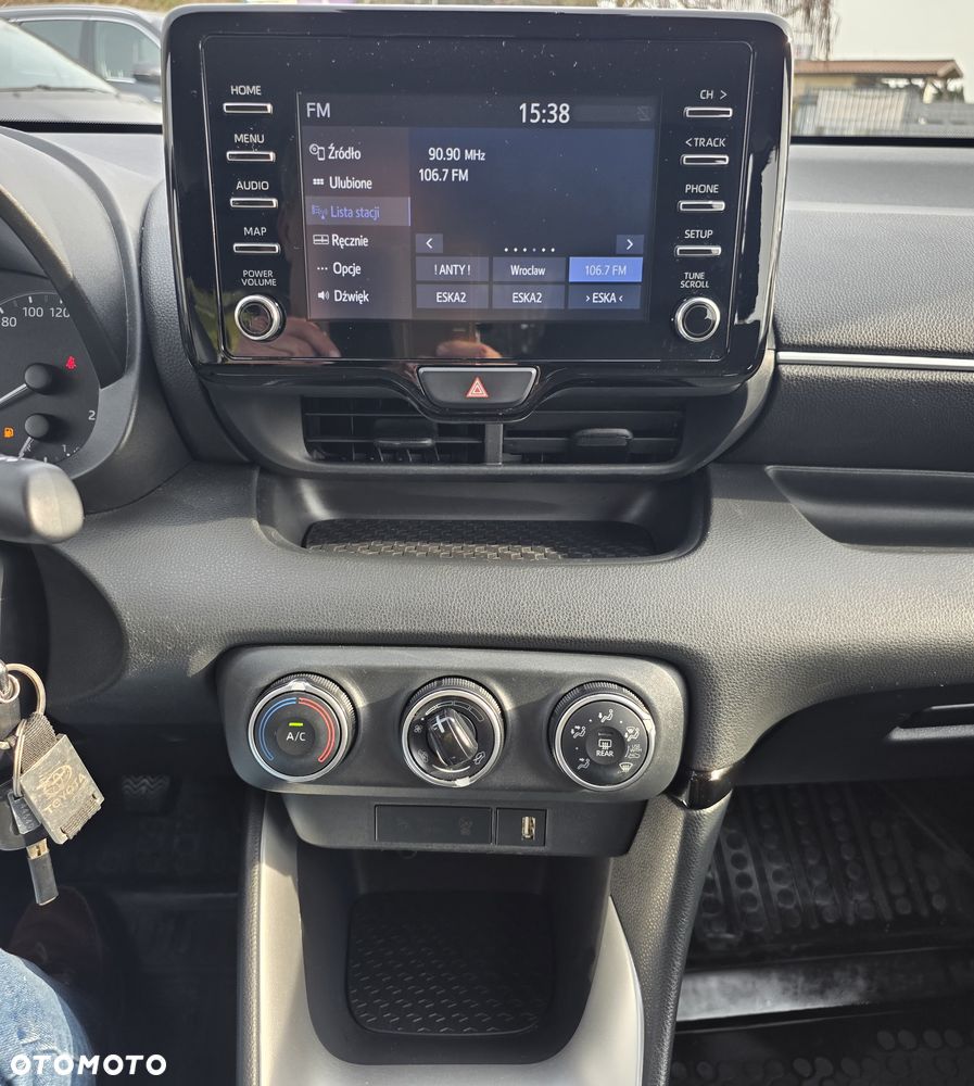 Toyota Yaris 1.5 Active - 21