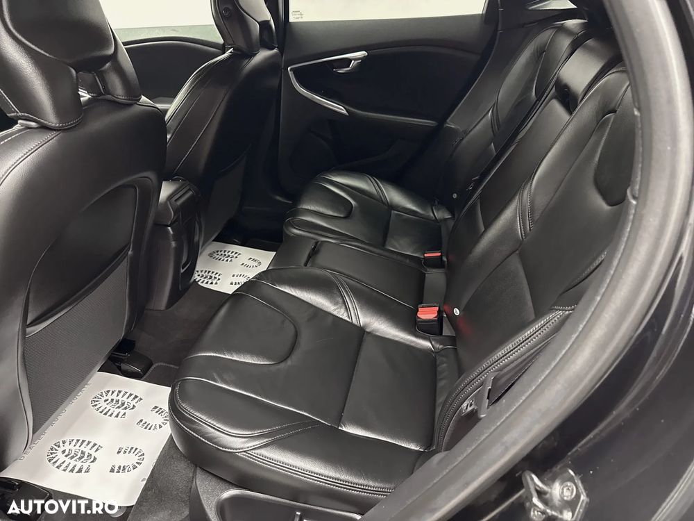 Volvo V40 D2 ECO Momentum - 18