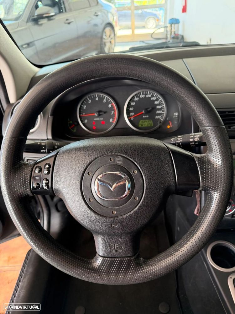 Mazda 2 1.25 Exclusive - 11