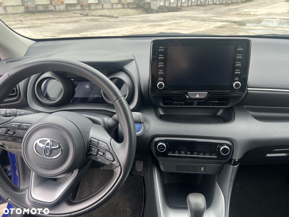 Toyota Yaris Hybrid 1.5 Selection Style - 11