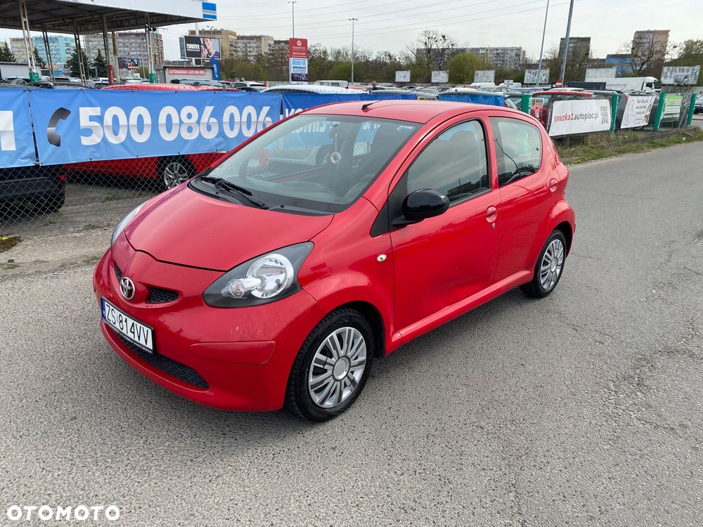 Toyota Aygo City - 13