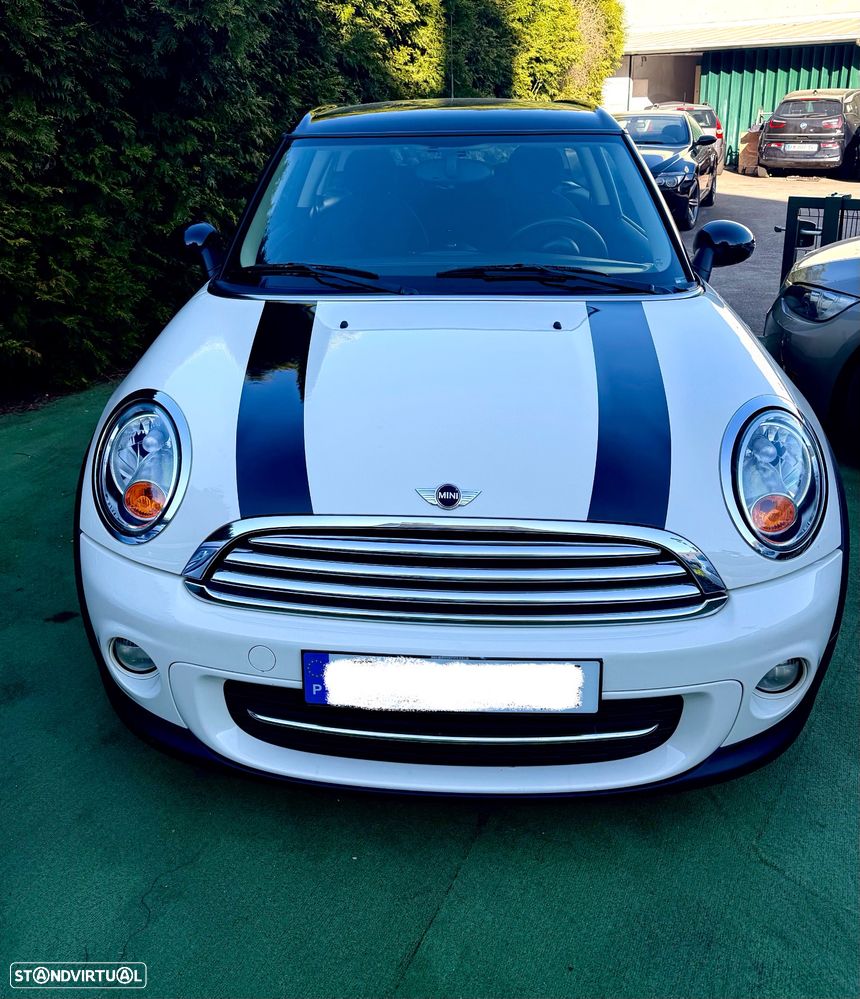 MINI Clubman Cooper D - 2