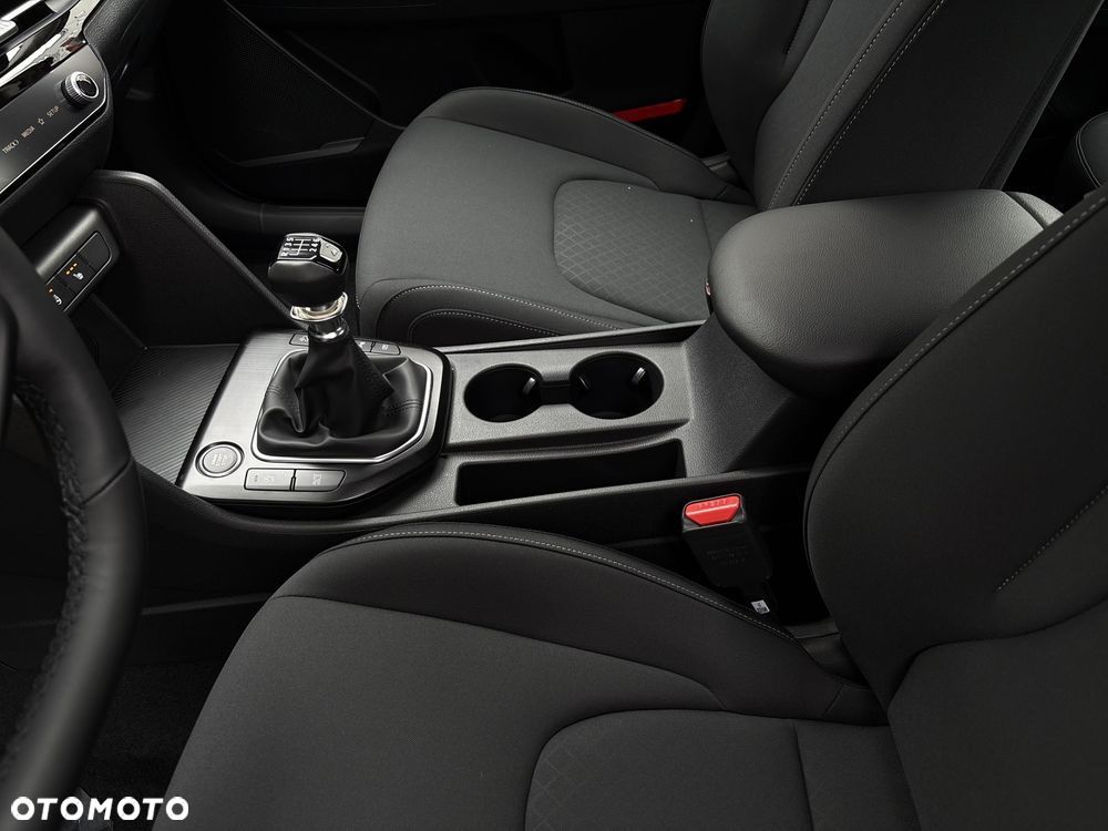 Kia Sportage 1.6 T-GDI M 2WD - 24