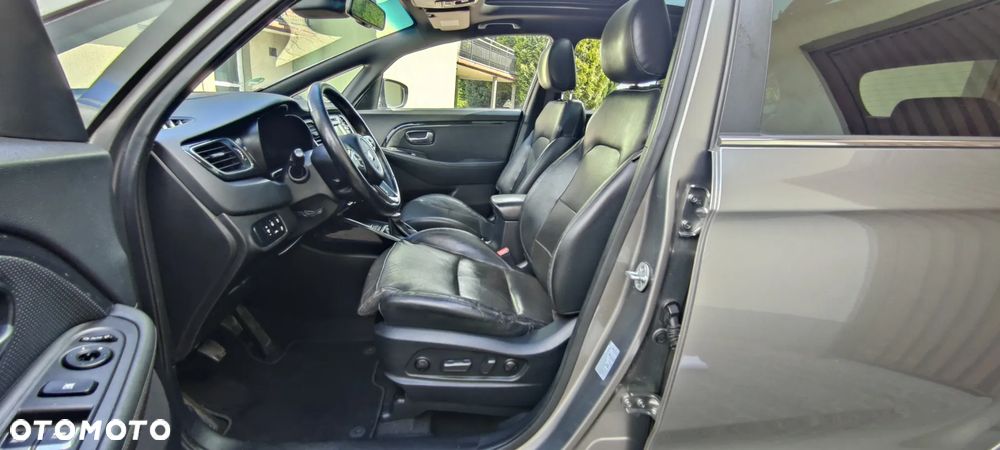 Kia Carens 1.7 CRDi XL 7os - 14