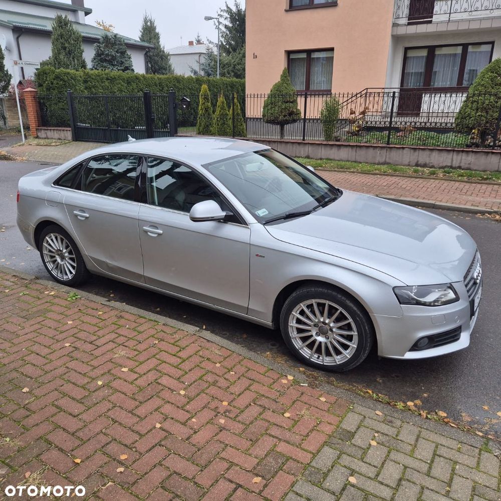 Audi A4 Limousine - 2