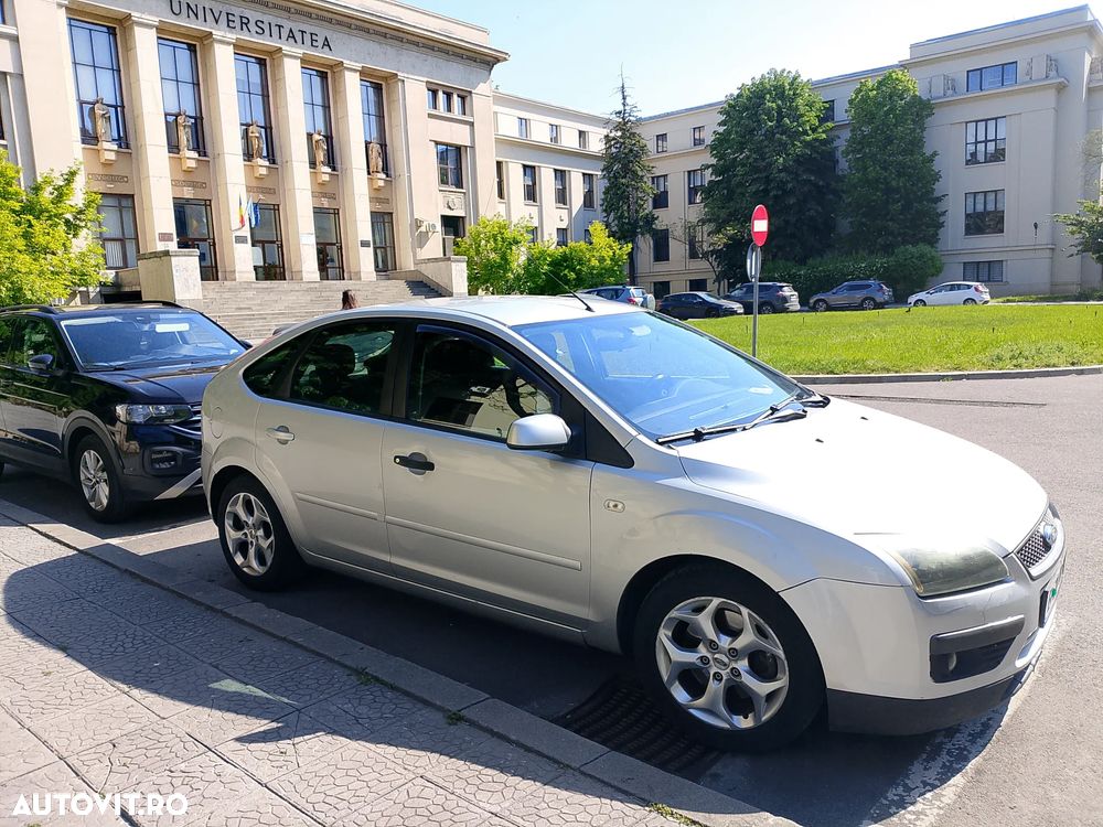 Ford Focus 1.8 TDCI Ghia - 9