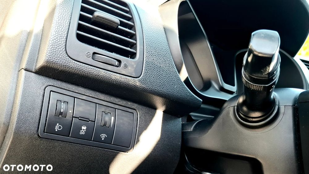 Hyundai ix20 1.6 Comfort - 19