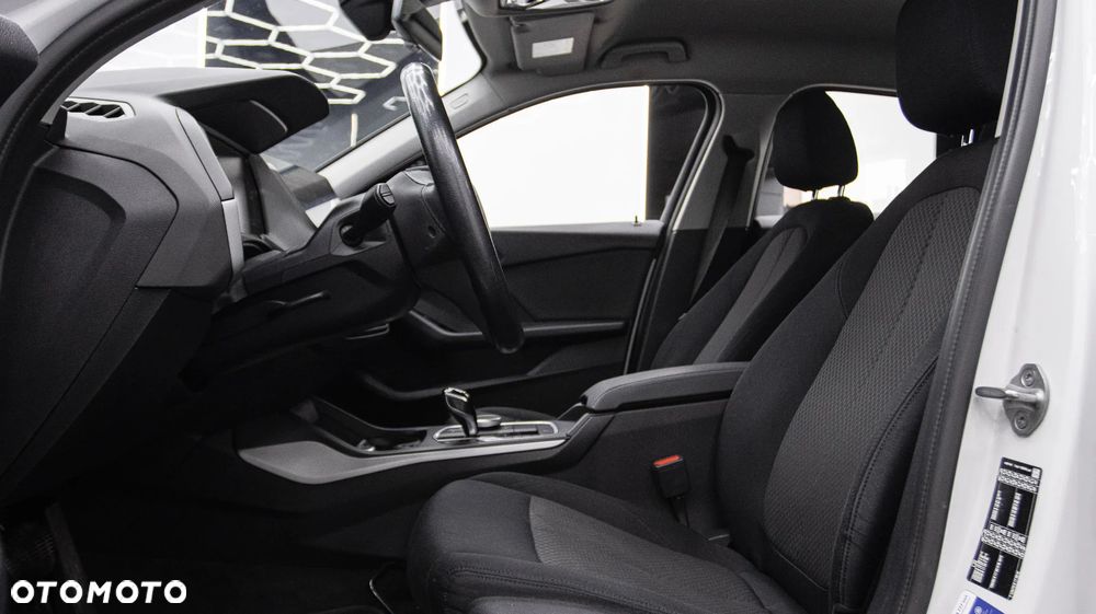 BMW Seria 1 118i Advantage - 17