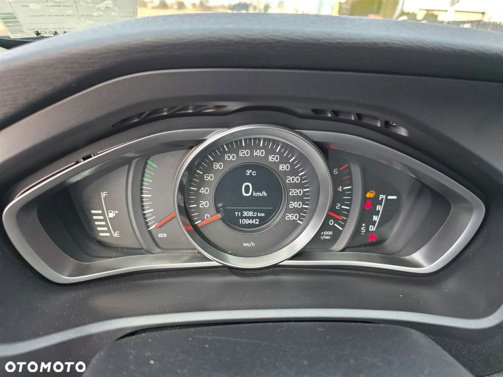 Volvo V40 D2 Geartronic Linje Svart - 20