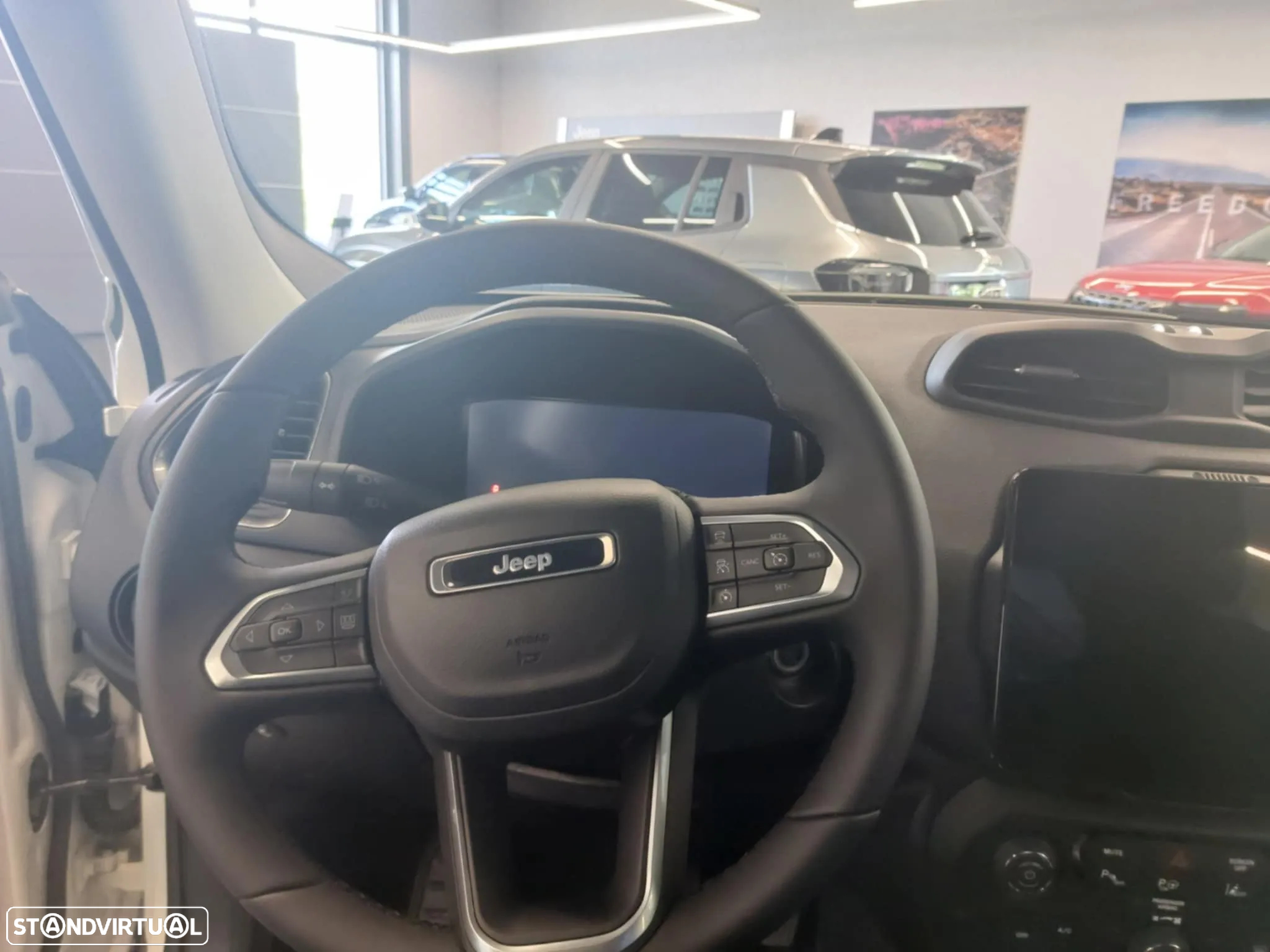 Jeep Renegade 1.3 TG 4Xe Altitude - 6