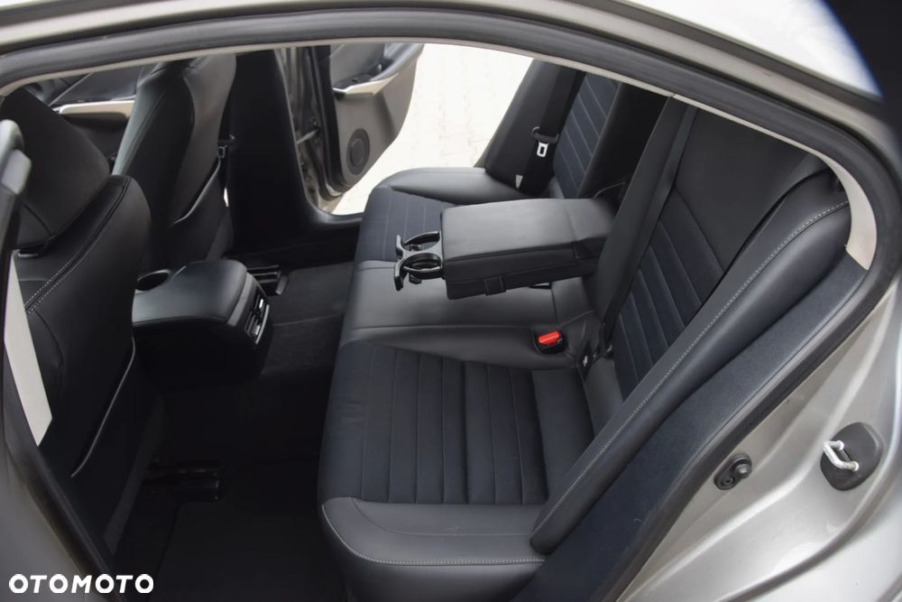 Lexus IS 250 Classic - 10