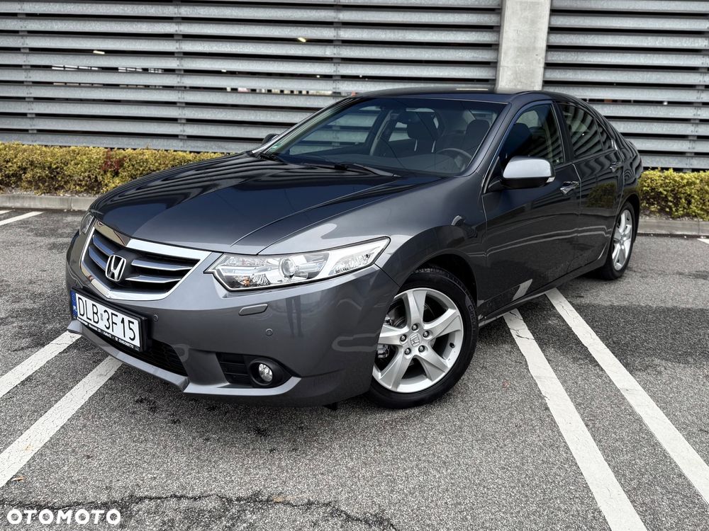 Honda Accord 2.0 Elegance Nav - 1