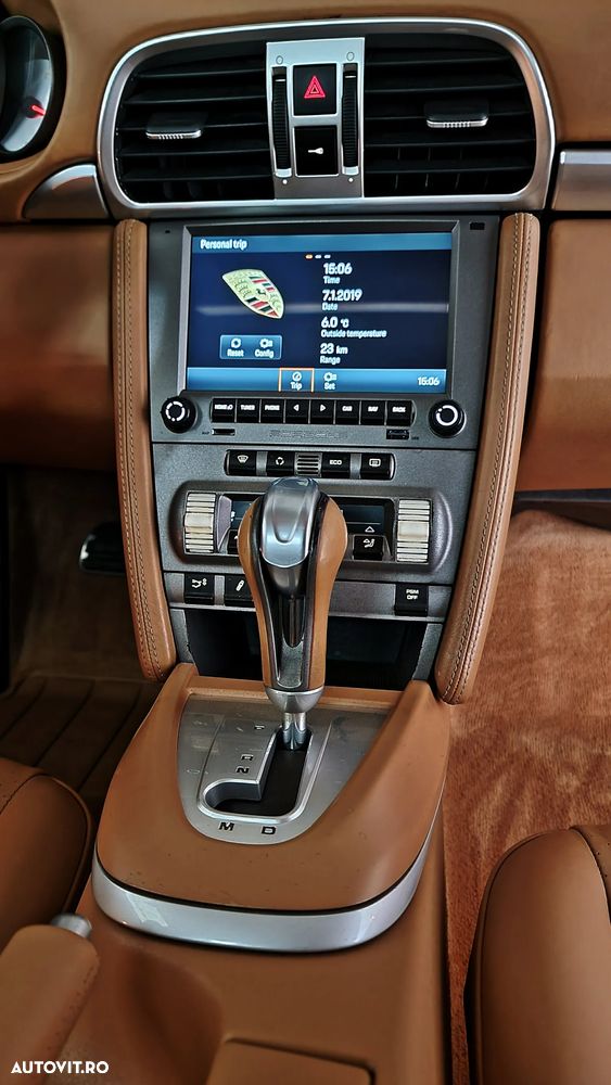 Porsche 911 Carrera S Tiptronic - 14