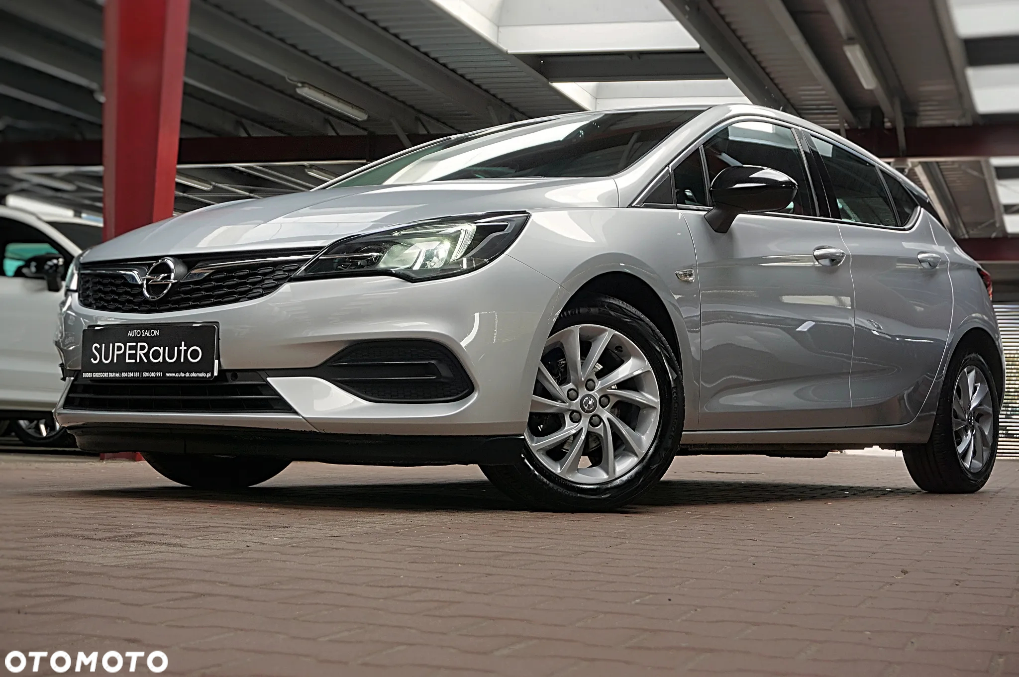 Opel Astra V 1.2 T Elegance S&S - 7