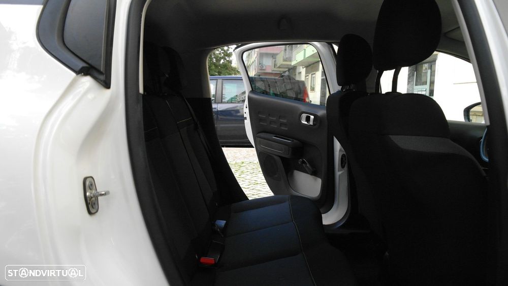 Citroën C3 1.2 PureTech C-Series - 18