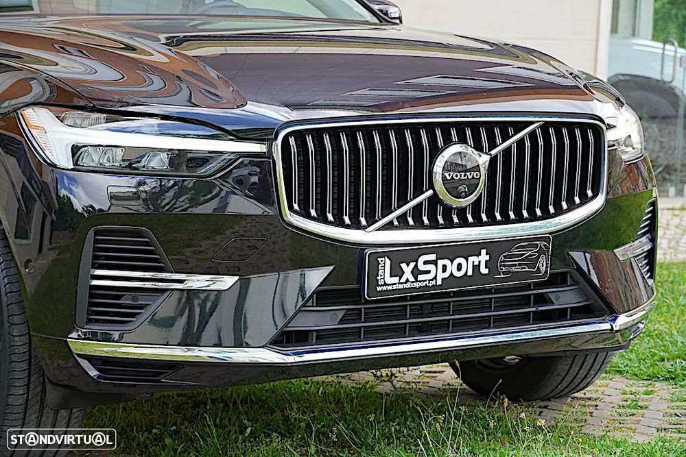 Volvo XC 60 2.0 T6 PHEV Plus Bright AWD - 8