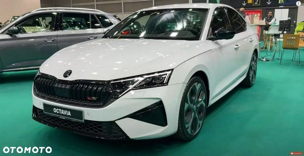 Skoda Octavia 2.0 TSI RS DSG - 13