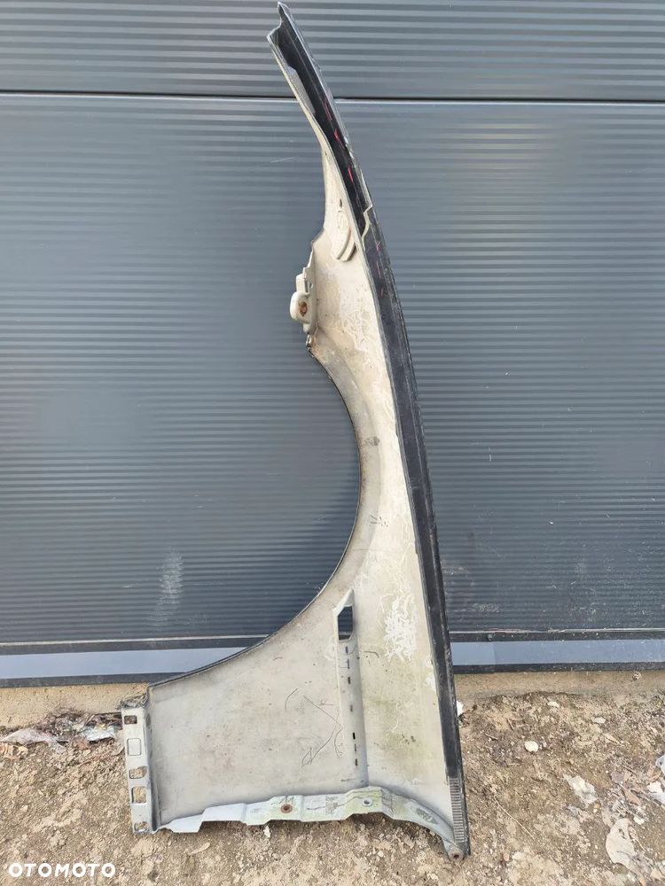 BŁOTNIK E63 E64 PRAWY PRZÓD 7009786 CZARNY - 7