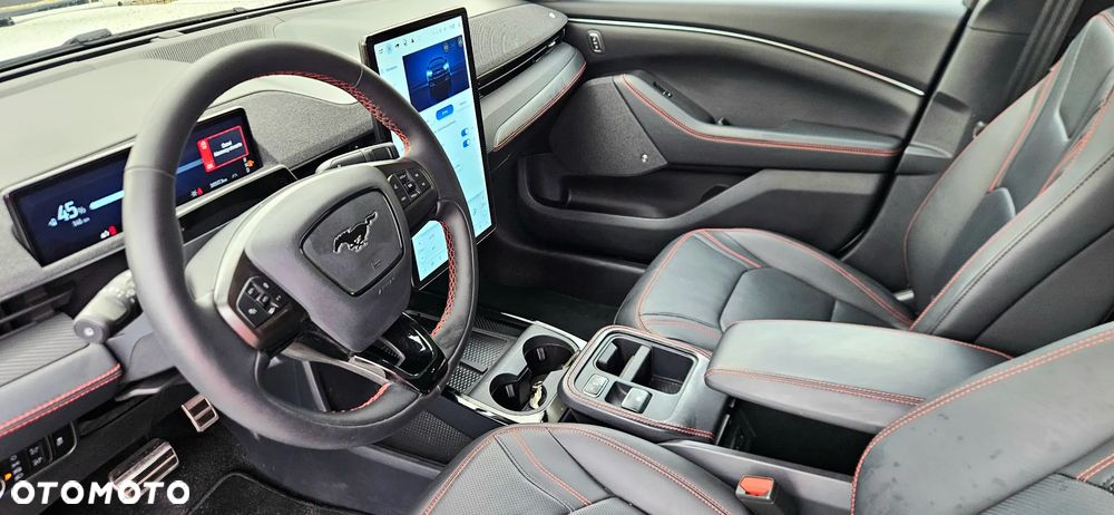 Ford Mustang Mach-E 88 kWh AWD Premium - 14