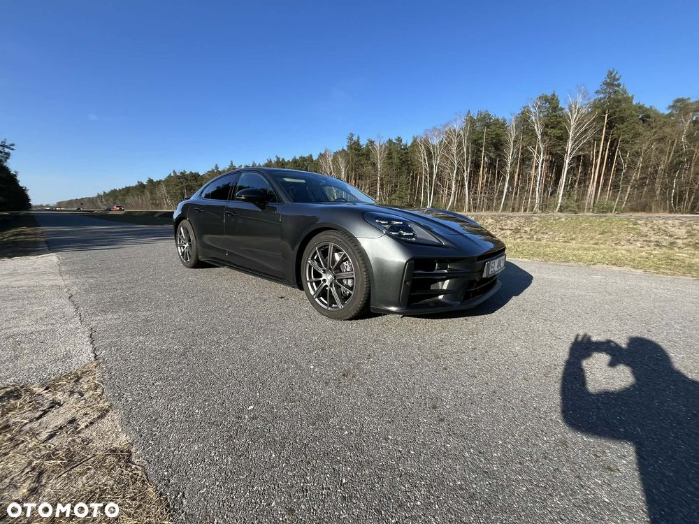 Porsche Panamera - 17