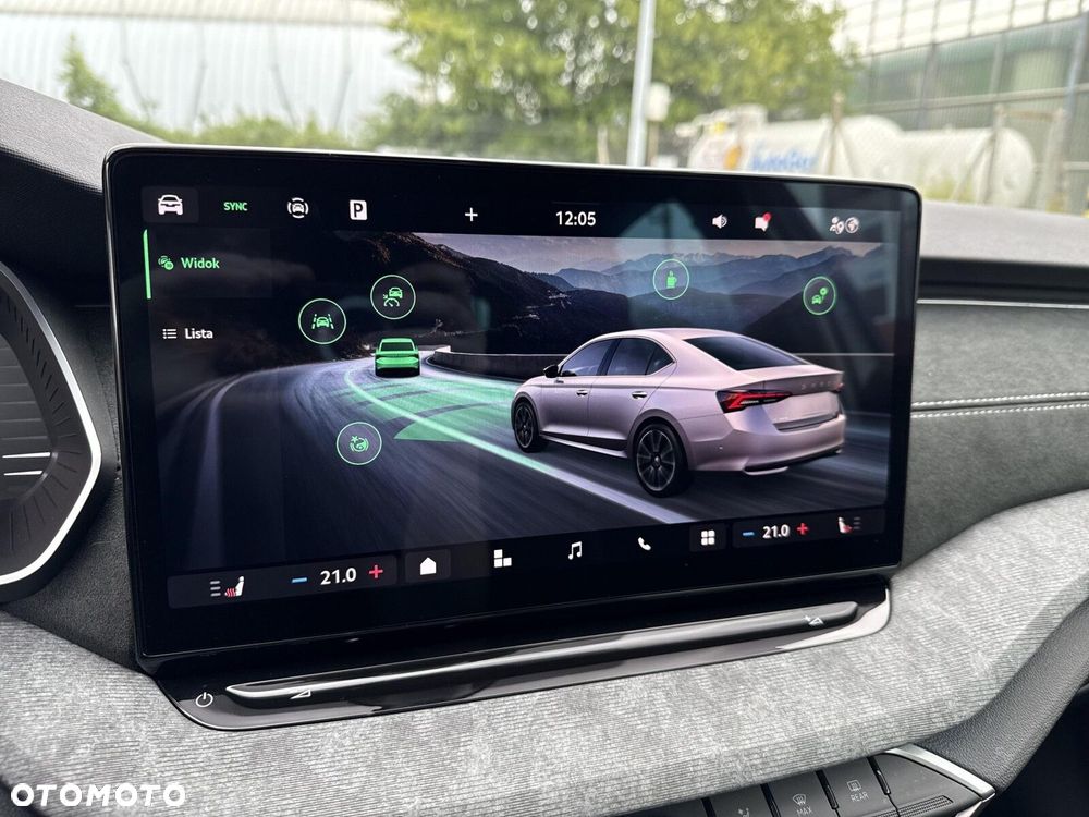 Skoda Octavia 1.5 TSI mHEV Selection DSG - 15