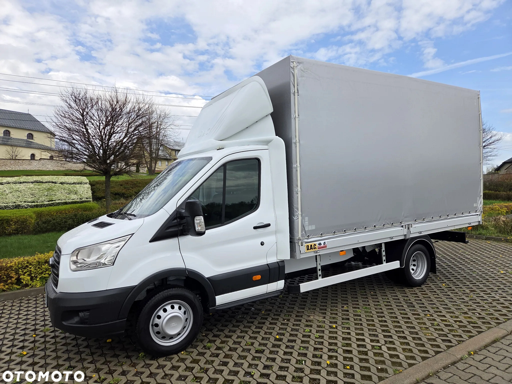 Ford Transit - 10