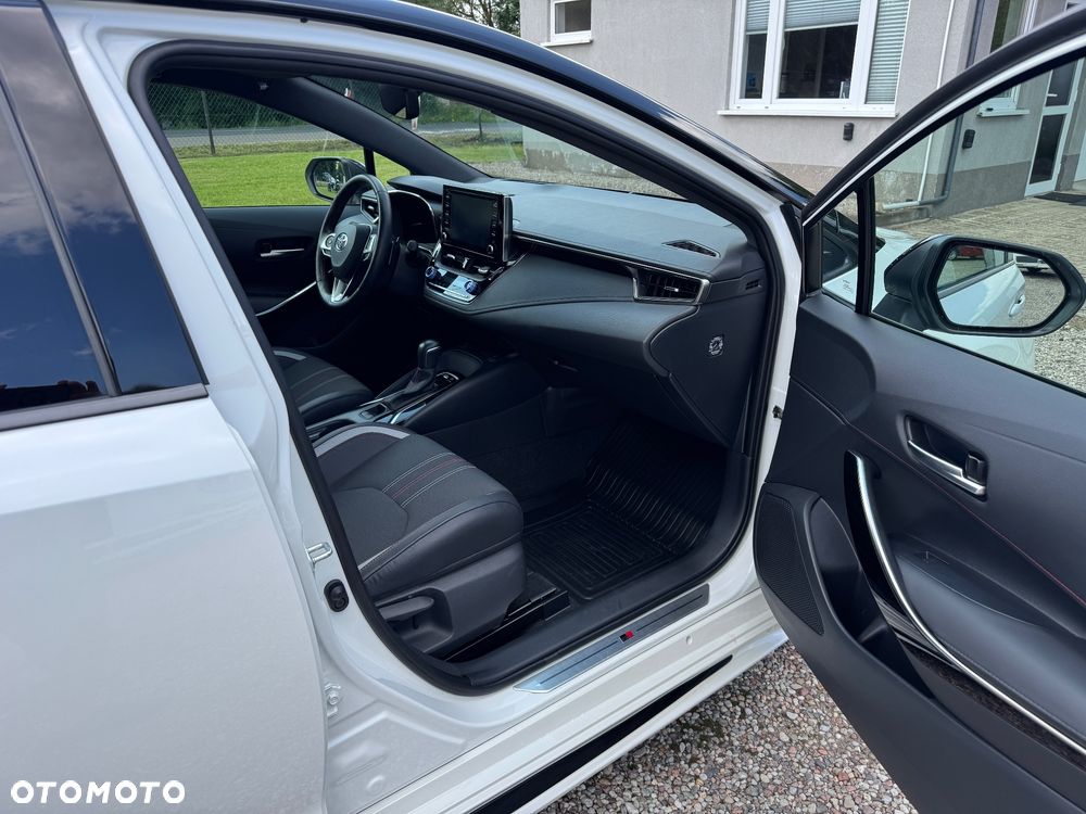 Toyota Corolla 2.0 Hybrid GR Sport - 12