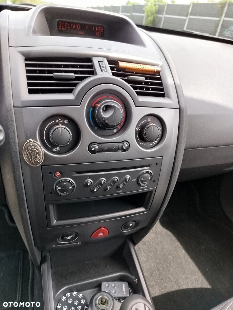 Renault Megane - 9