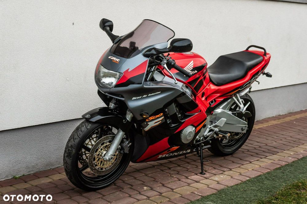 Honda CBR - 6