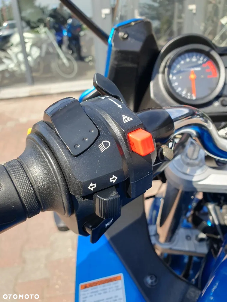 Suzuki Bandit - 10