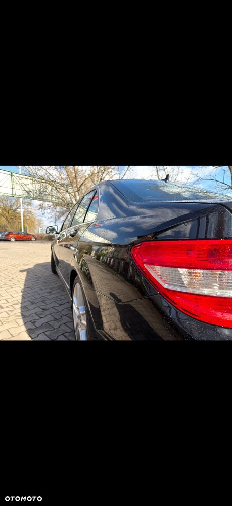 Mercedes-Benz Klasa C 300 7G-TRONIC Special Edition - 5