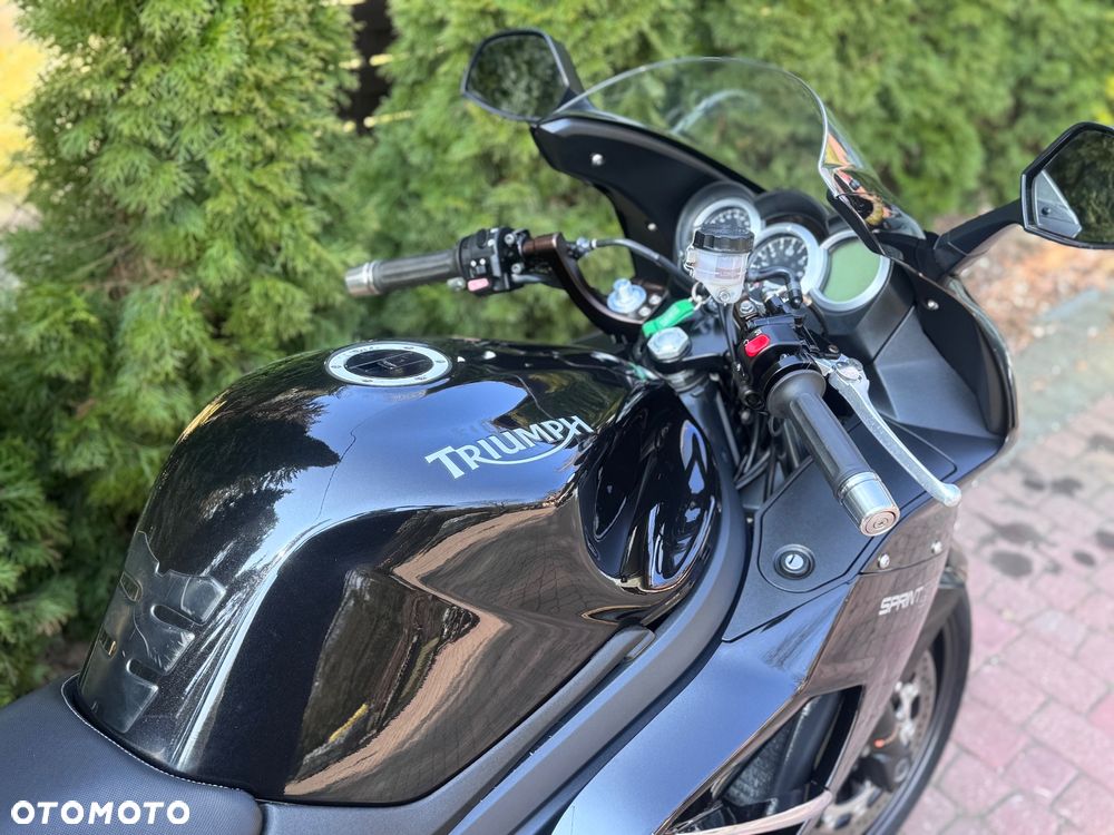 Triumph Sprint - 19