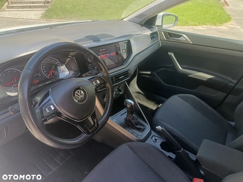Volkswagen Polo - 17