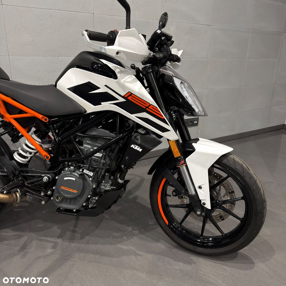 KTM Duke - 5