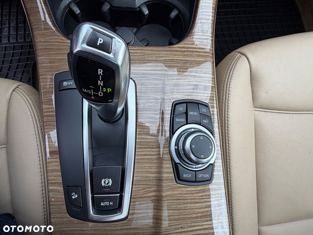 BMW X3 28i xDrive - 15